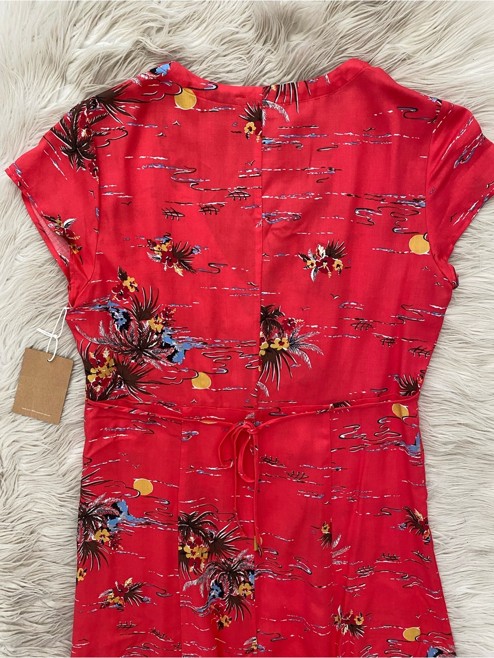Reformation Denise Midi Dress Fuji Short Sleeve Red Tropical Hawaiian Retro M - Picture 7 of 11